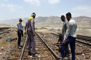 خط ریلی بندرعباس تا ساعاتی دیگر به مدار بازمی‌گردد/ پیگیر تسریع در بازسازی مسیر آسیب‌دیده هستیم