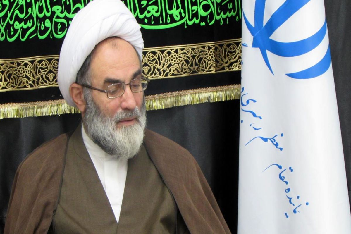 نماینده ولی فقیه درگیلان در دیدار با امام جمعه گوراب زرمیخ