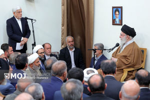 دیدار جمعی از مسئولان ارشد سه قوه با رهبر انقلاب اسلامی