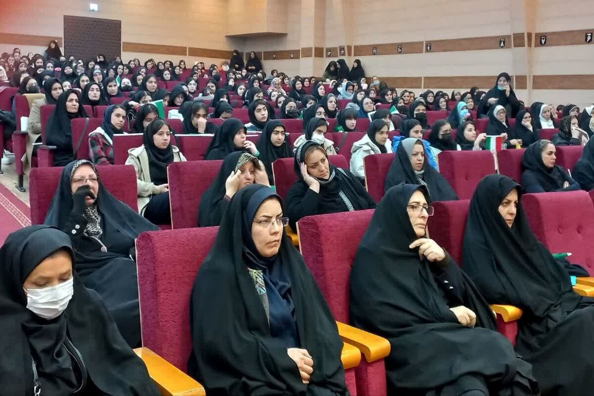 فریبا محمدلو