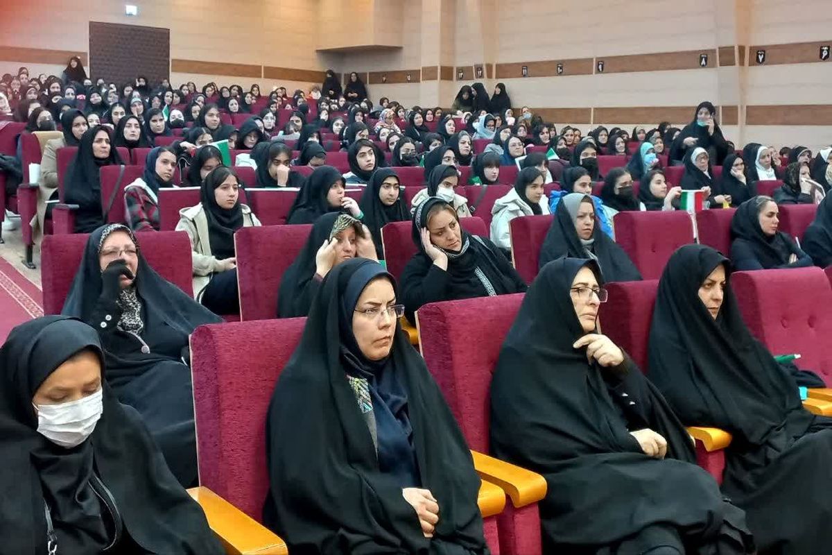 فریبا محمدلو