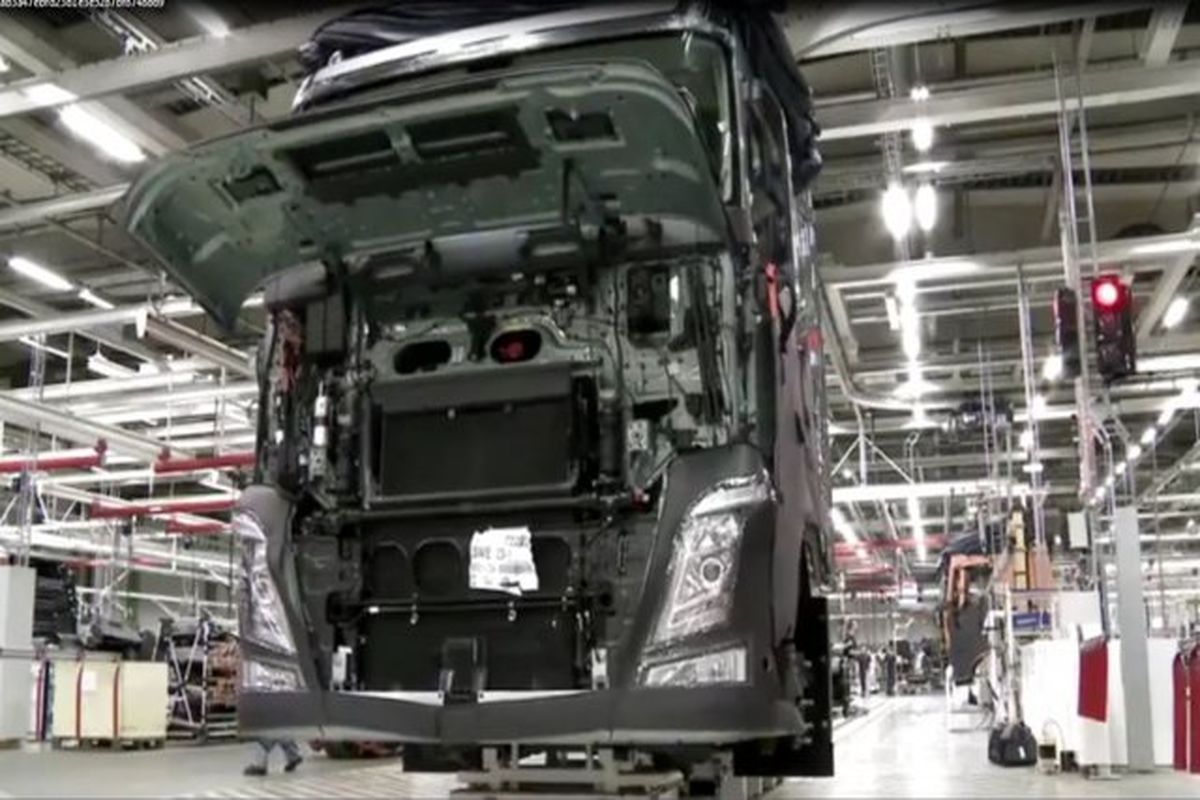 خط تولید کامیون