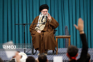 امروز فعالان اقتصادی با رهبر انقلاب دیدار می‌کنند 