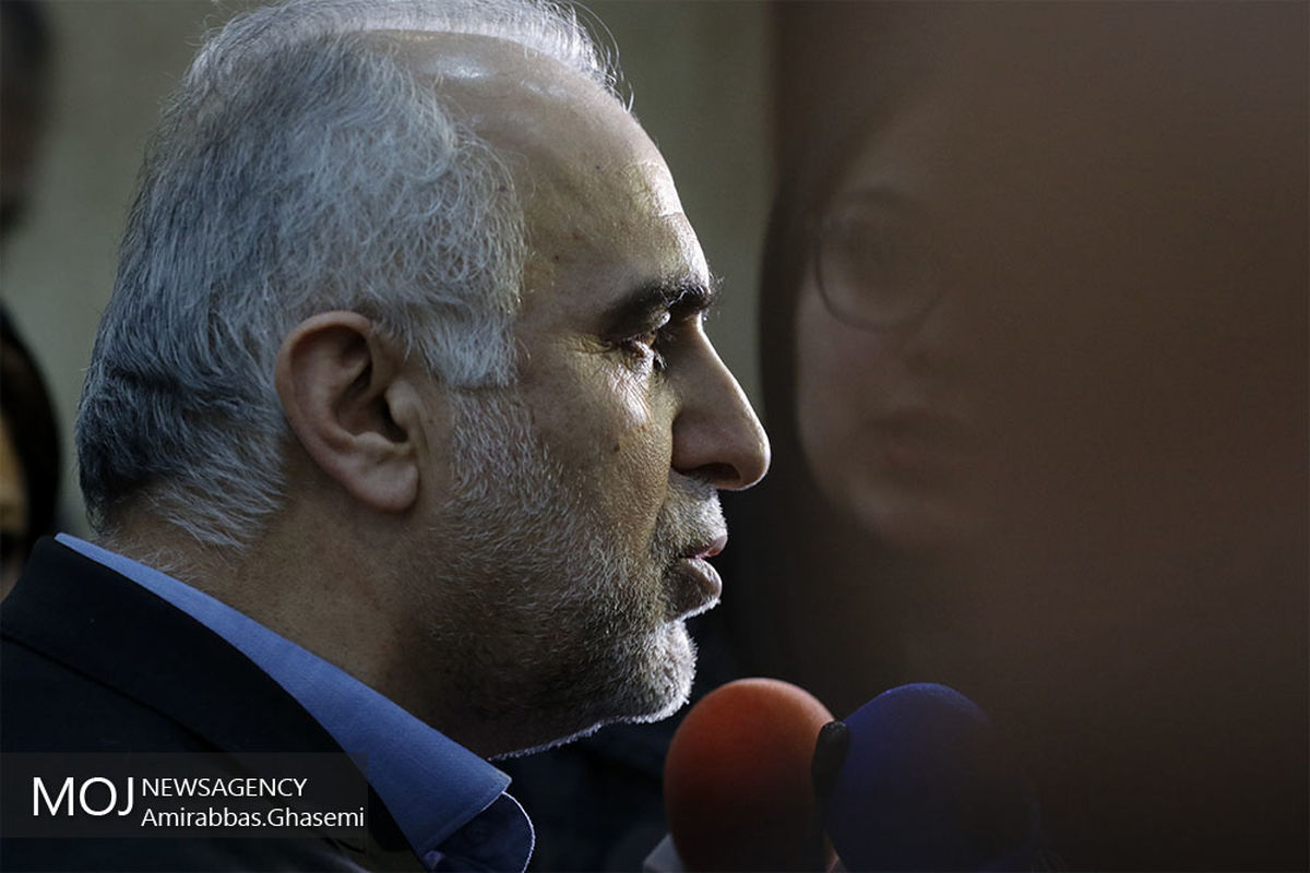 تجلیل از وزارت امور اقتصادی و دارایی/فرهاد دژپسند وزیر اقتصاد