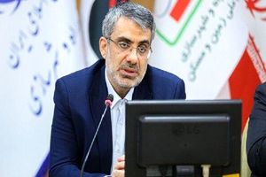 نهضت ملی مسکن تمام قد در کنار افراد بدون خانه ایستاده است