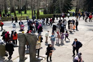 عقب افتادگی های قم در زمینه جذب و ماندگاری زائر و مسافر