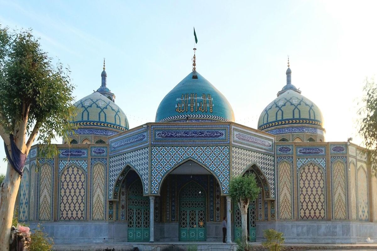 بقاع متبرکه قم