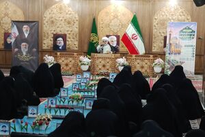 حافظان قرآن باید مروج سبک زندگی قرآنی باشند