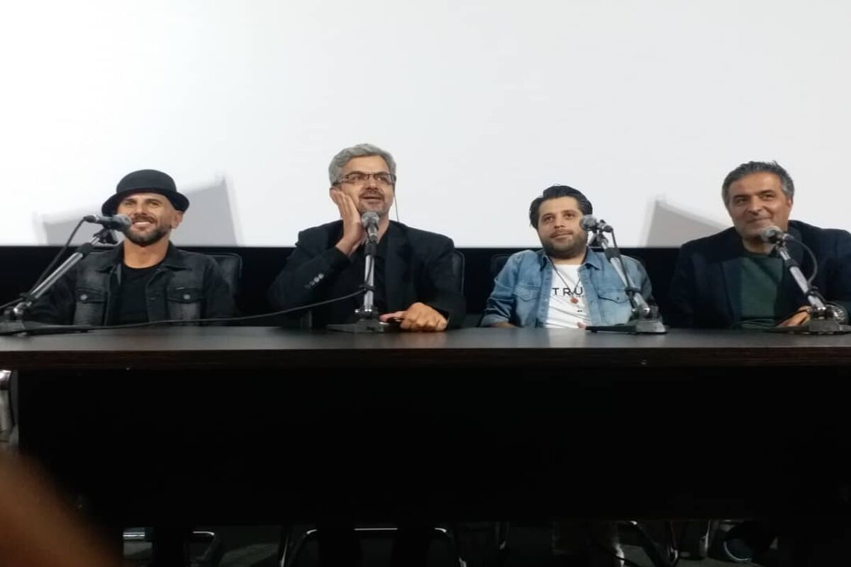 نشست خبری و اکران خصوصی فیلم سینمایی درخونگاه
