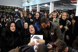 مراسم وداع با جان باختگان نفتکش سانچی در انزلی برگزار شد