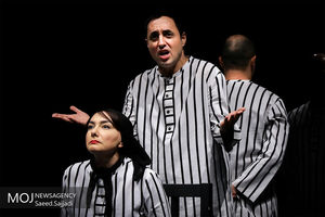 تمدید نمایش خشم و هیاهو تا 15 بهمن