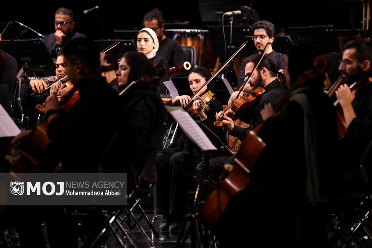 کنسرت ارکستر ملی ایران به خوانندگی عبدالحسین مختاباد