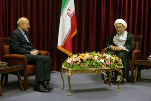 قالیباف با آیت‌الله آملی لاریجانی دیدار و گفتگو کرد
