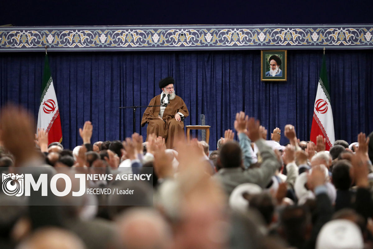 دیدار مسئولان و کارگزاران حج با رهبر انقلاب