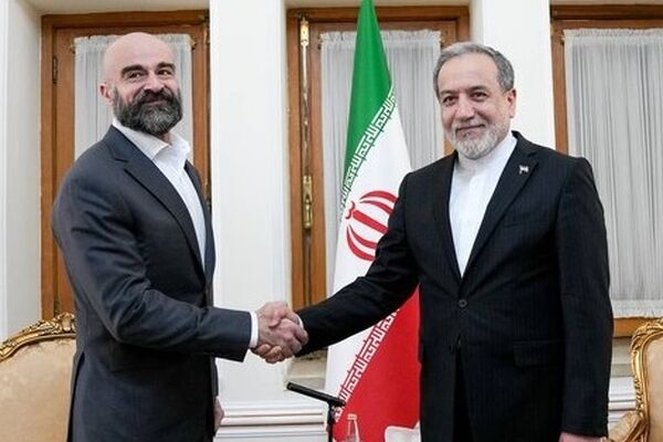 دیدار رئیس اتحادیه میهنی کردستان عراق با وزیر امور خارجه کشورمان
