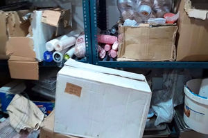 ۳ واحد متخلف مواد غذایی در اهواز پلمب شدند