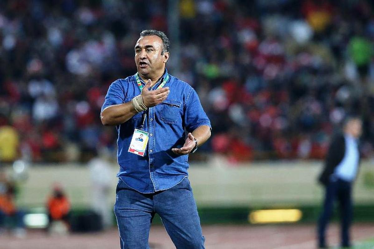 نادر دست‌ نشان