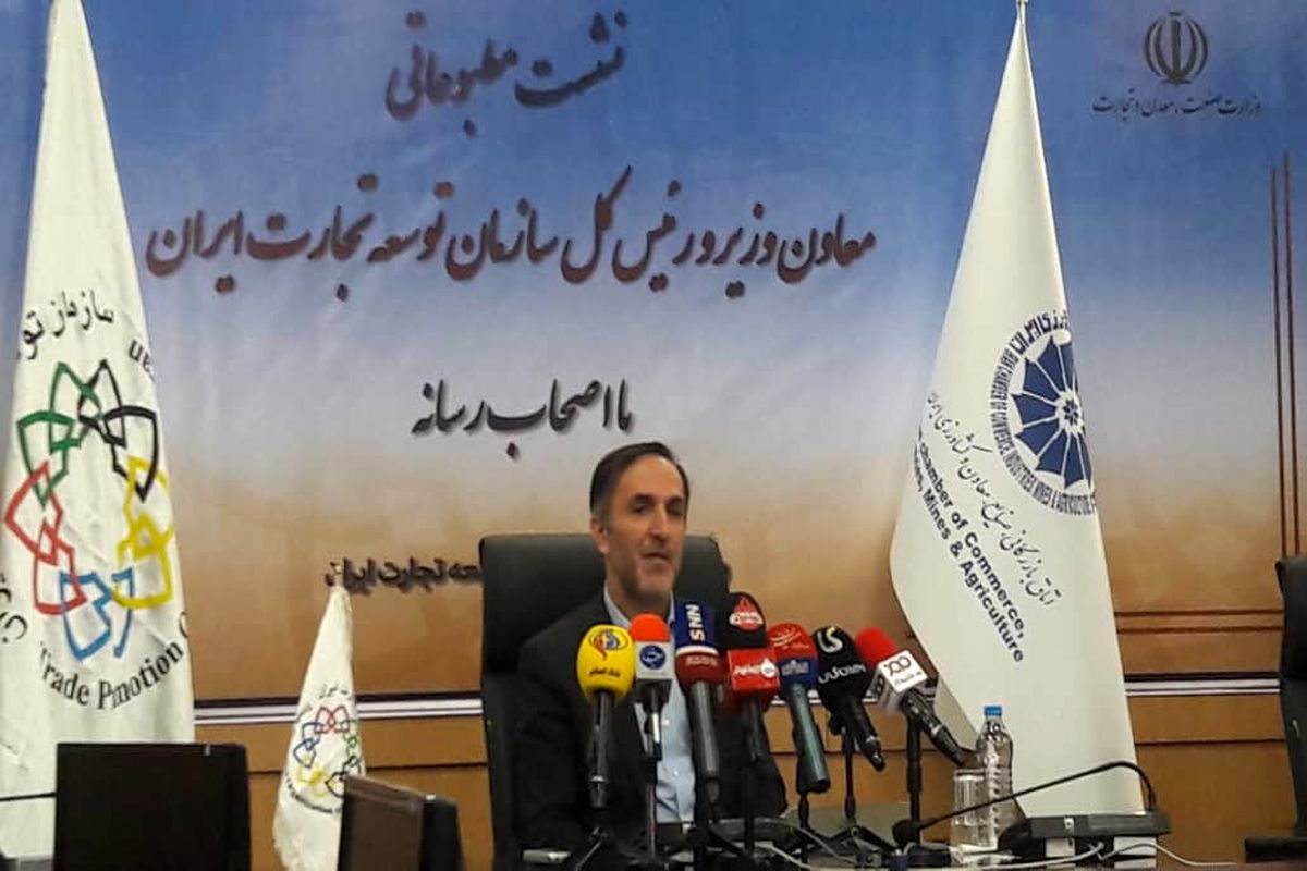 حمید زادبوم