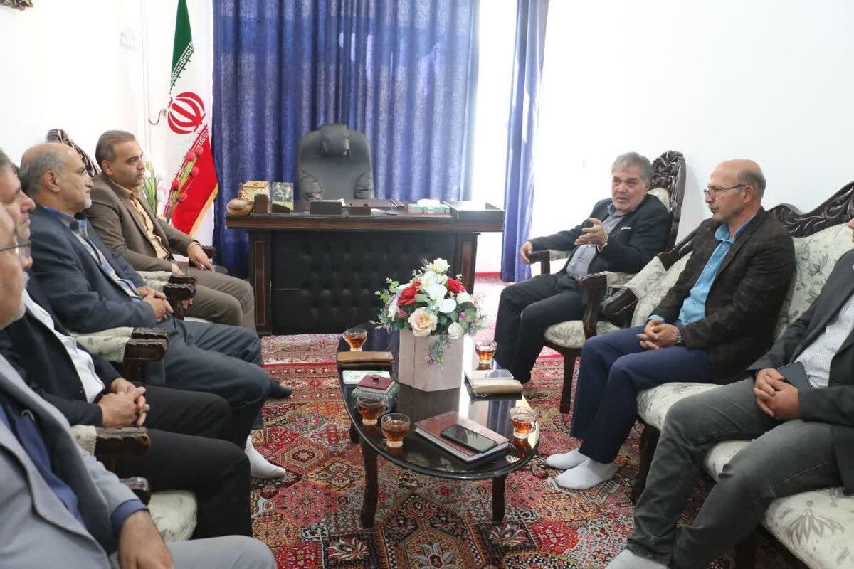 دیدار مدیرکل شیلات استان با نمایندگان