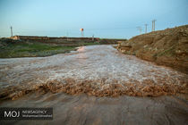 شهروندان از صعود به مناطق مرتفع و تردد در حاشیه رودخانه ها خودداری کنند