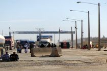 تحولات در کشور افغانستان، باعث توقف تجارت در مرزهای دوغارون و ماهیرود شد