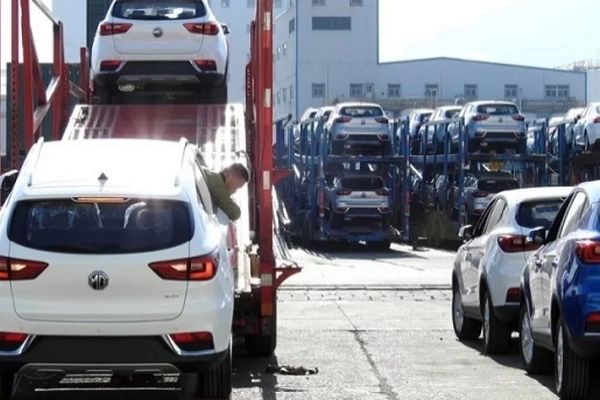 ضوابط تعیین حقوق ورودی خودرو ایرانیان مقیم خارج ابلاغ شد