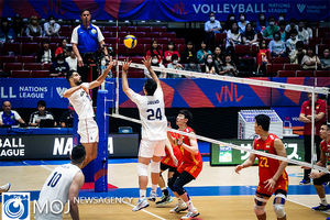 والیبال ایران با شکست از هلند همچنان روی دور باخت