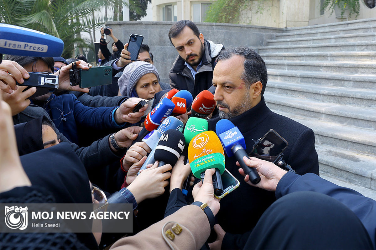 حاشیه جلسه هیات دولت - ۱۶ اسفند