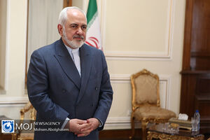 ما گرفتار جوسازی ها و شانتاژ آمریکایی ها نخواهیم شد