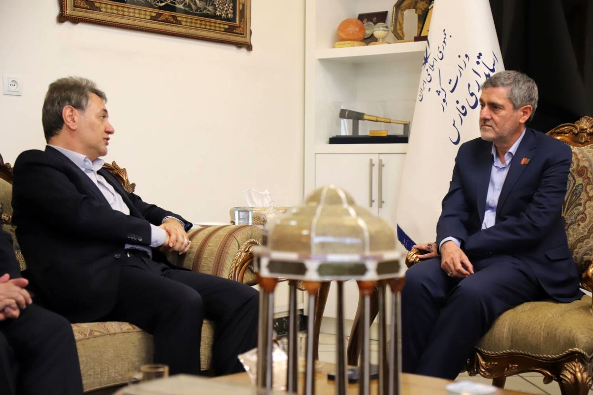 استانداری فارس