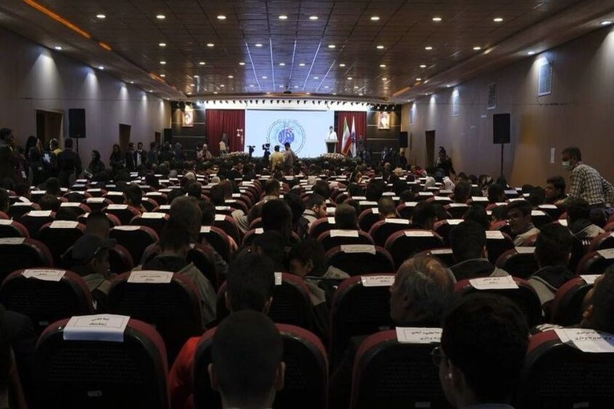 تجلیل از مدال آوران ورزش تهران