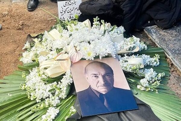 نظام الدین کیایی در قطعه هنرمندان آرام گرفت