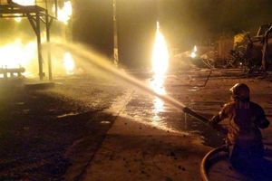 آتش سوزی پالایشگاه شوشتر بدون تلفات جانی مهار شد/ عدم رعایت نکات ایمنی علت سانحه بود