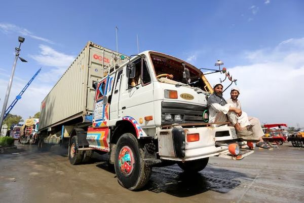 هند و افغانستان درباره تقویت مسیر چابهار و همکاری صنعتی مذاکره کردند