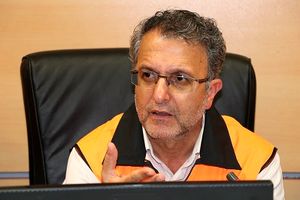 کنترل تجمع رانندگان حمل و نقل در میدان بار همدان