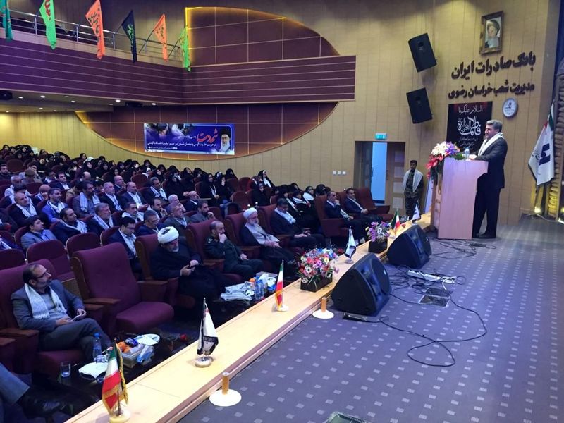به برکت خون شهداست که امروز چهلمین سالگرد پیروزی انقلاب را جشن میگیریم
