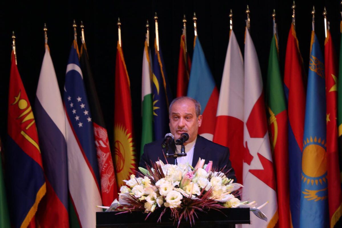 مومنی
