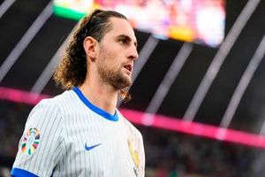 آدرین رابیو یک قدم تا پیوستن به الاتحاد عربستان