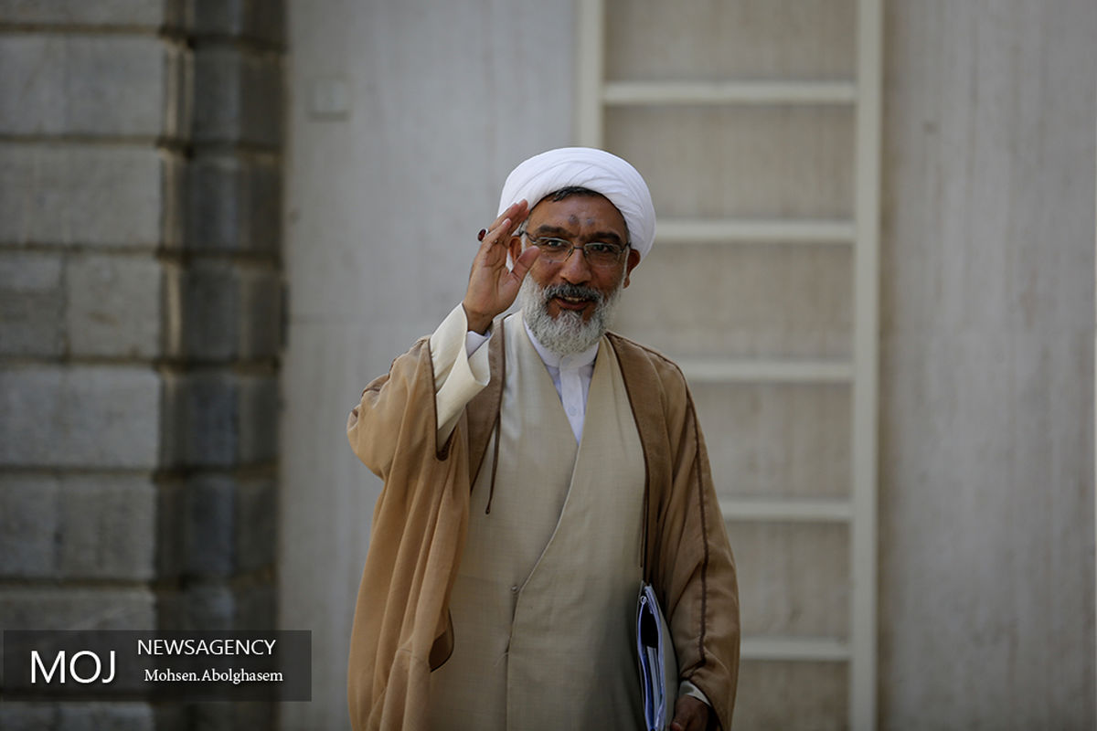 حاشیه آخرین جلسه هیات دولت یازدهم/مصطفی پور محمدی