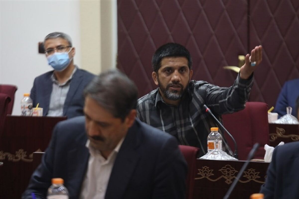 علیرضا دبیر