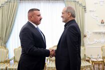 دیدار وزیر کشور عراق با پزشکیان