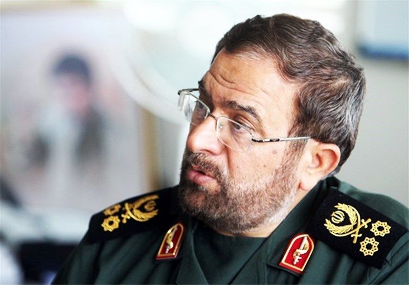 تاکید سرلشکر ایزدی بر معرفی فرماندهان شهید دفاع مقدس