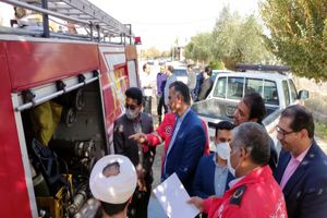 مانور اطفاء حریق در میبد با حضور شهردار انجام شد