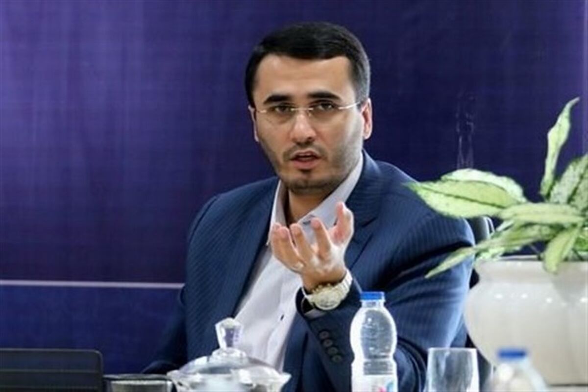 متفکر آزاد 