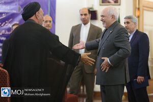 نشست خبری وزیر امور خارجه در روز خبرنگار