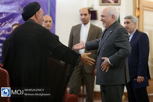 نشست خبری وزیر امور خارجه در روز خبرنگار