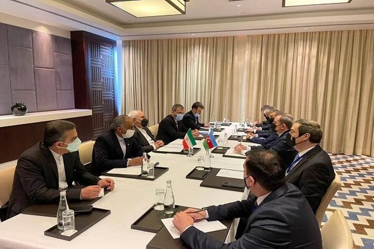 سفر ظریف