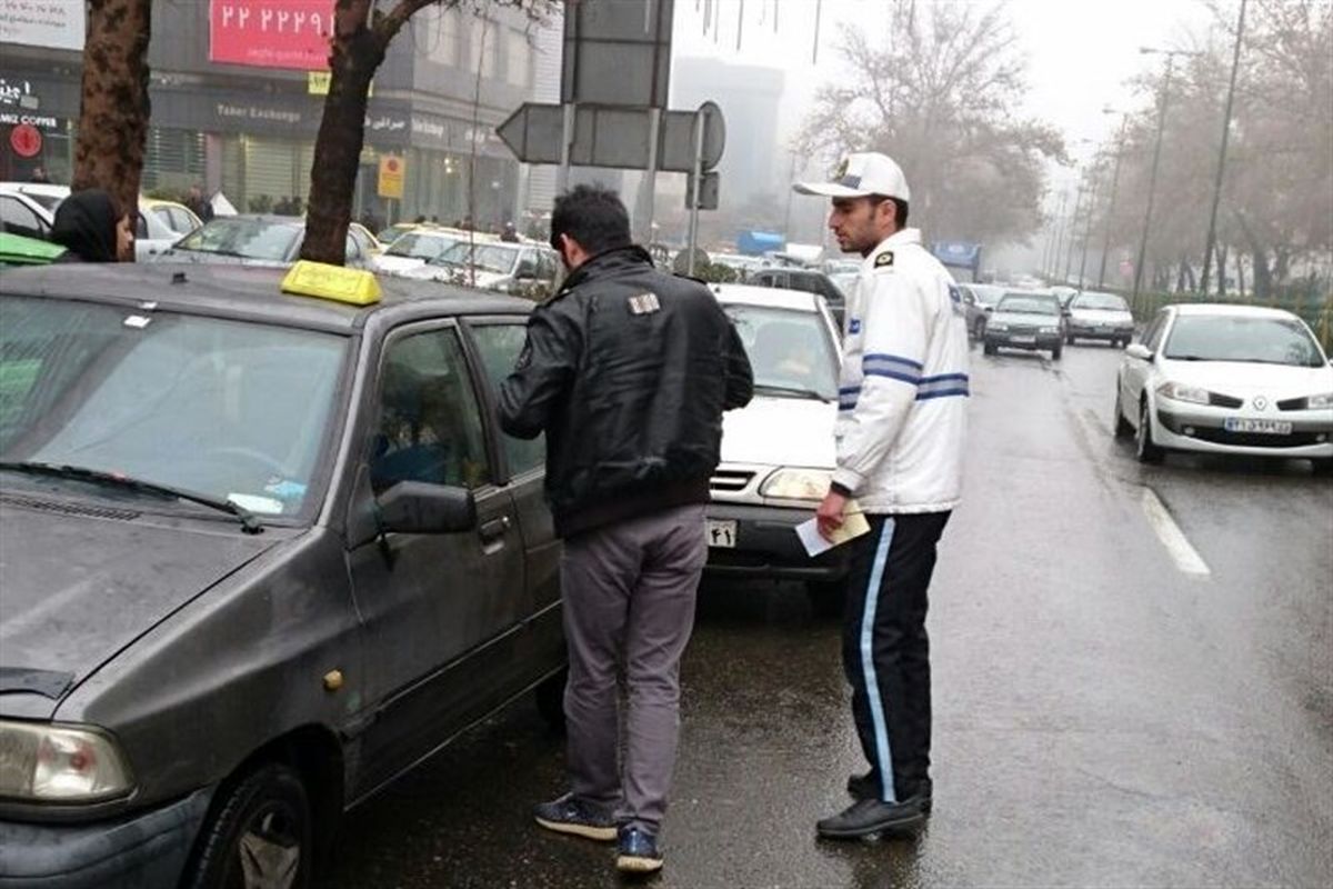 مسافربرهای شخصی و غیرمجاز در کرمانشاه برخورد می‌شود