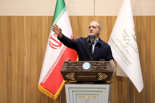 در حوزه «طبابت اجتماعی» با ضعف مواجهیم