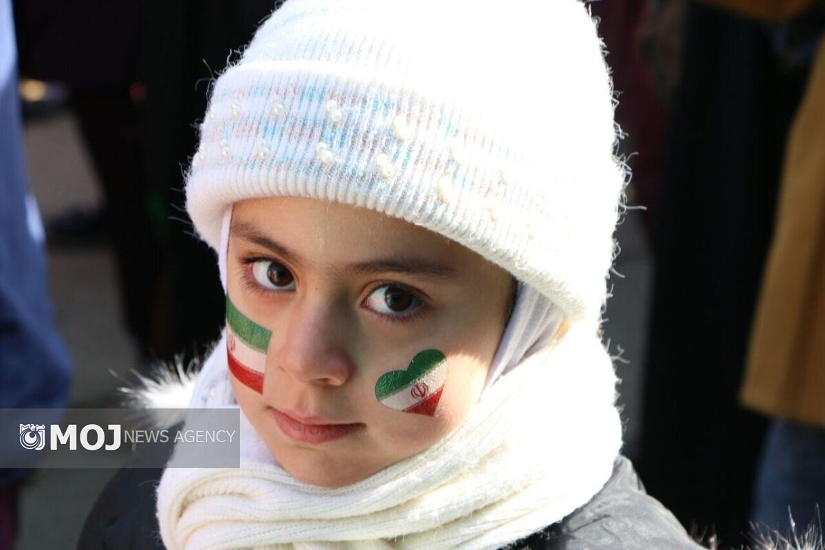 راهپیمایی 22 بهمن سنندج